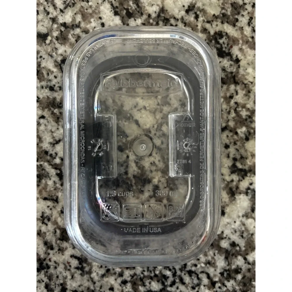 Rubbermaid Brilliance Food Storage Containers